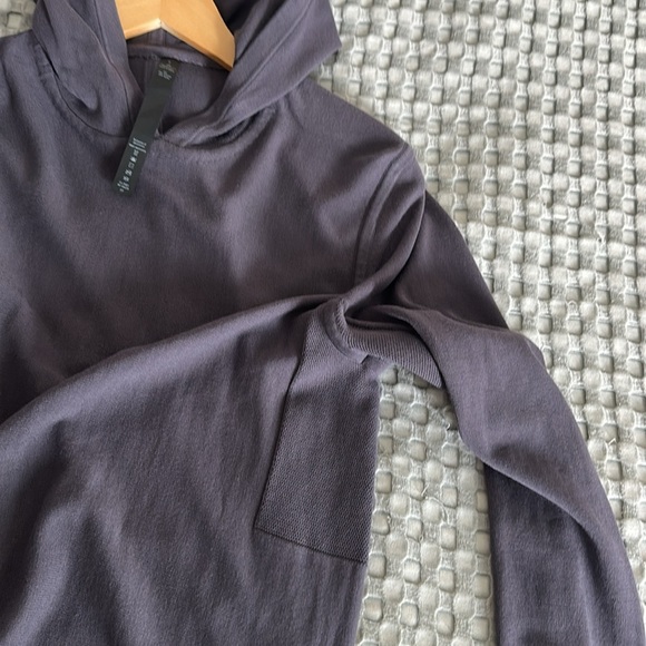 Lululemon Athletica Hooded Sweater - Picture 5 of 10